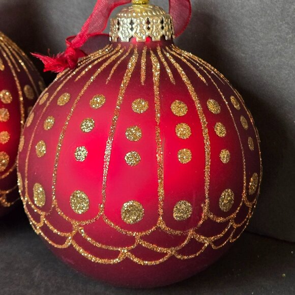 Frontgate Red Glass Christmas Ornaments Set 2 Gold Glitter Dot Stripe Design 4" - Picture 2 of 8